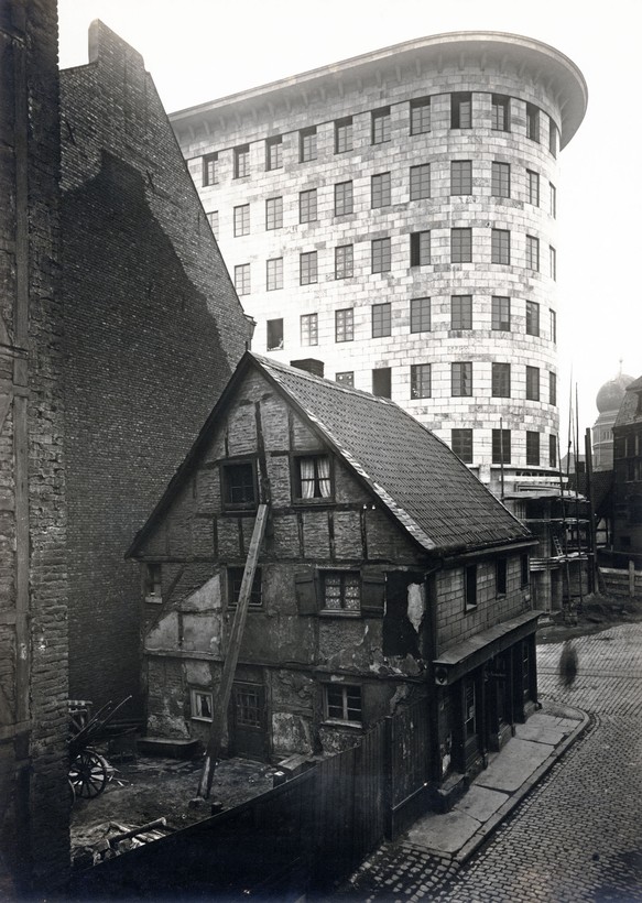 Neubau der Kommunalbank in Bochum, Foto Ernst Krahn © LWL-Medienzentrum für Westfalen Neubau der Kommunalbank in Bochum, Foto Ernst Krahn © LWL-Medienzentrum für Westfalen