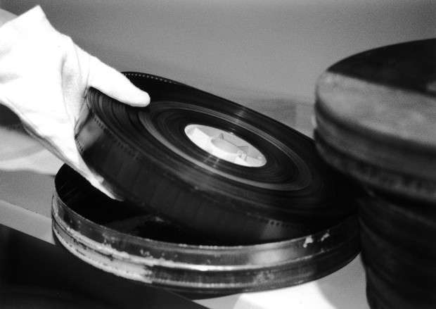 Ein 35mm-Film aus dem Bestand des Filmarchivs vom LWL-Medienzentrum für Westfalen © LWL-Medienzentrum für Westfalen