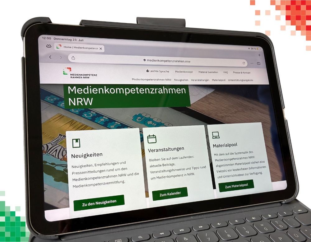 Tablet mit der Seite www.medienkompetenzrahmen.nrw